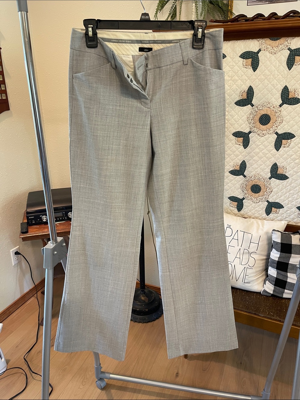 Express Women’s Light Gray Dress Pants